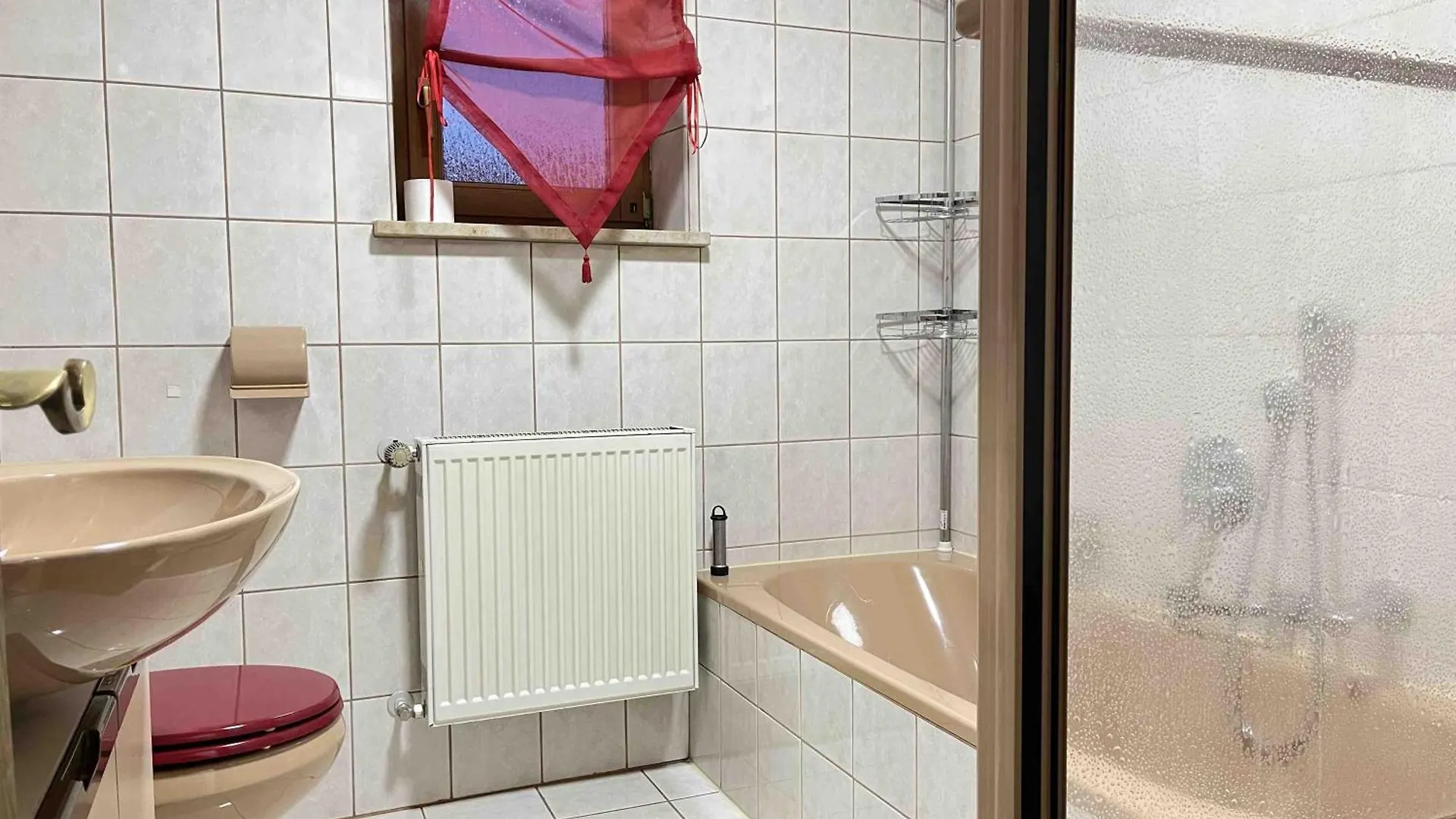 Sad502 - Komfortable Monteurwohnung Schwandorf in Bayern Apartment
